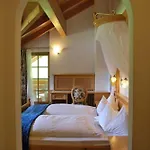 Hotel Garni Val De Costa 3*