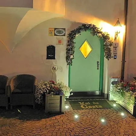Garni Val De Costa 3* كنازاي