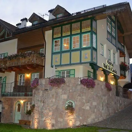 Hotel Garni Val De Costa Canazei