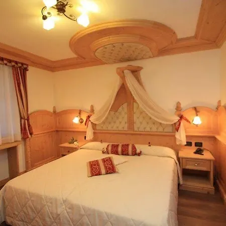 Garni Val De Costa 卡纳泽伊