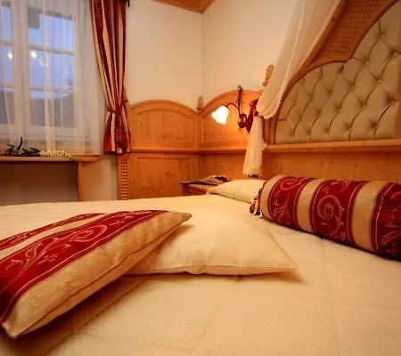 Garni Val De Costa Hotel