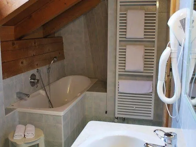 Garni Val De Costa Hotel