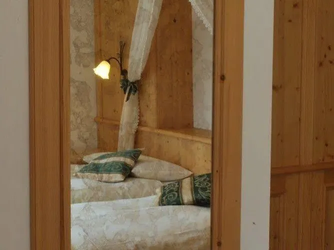 Garni Val De Costa Отель