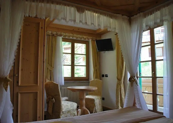 Garnì Val De Costa Hotel Canazei